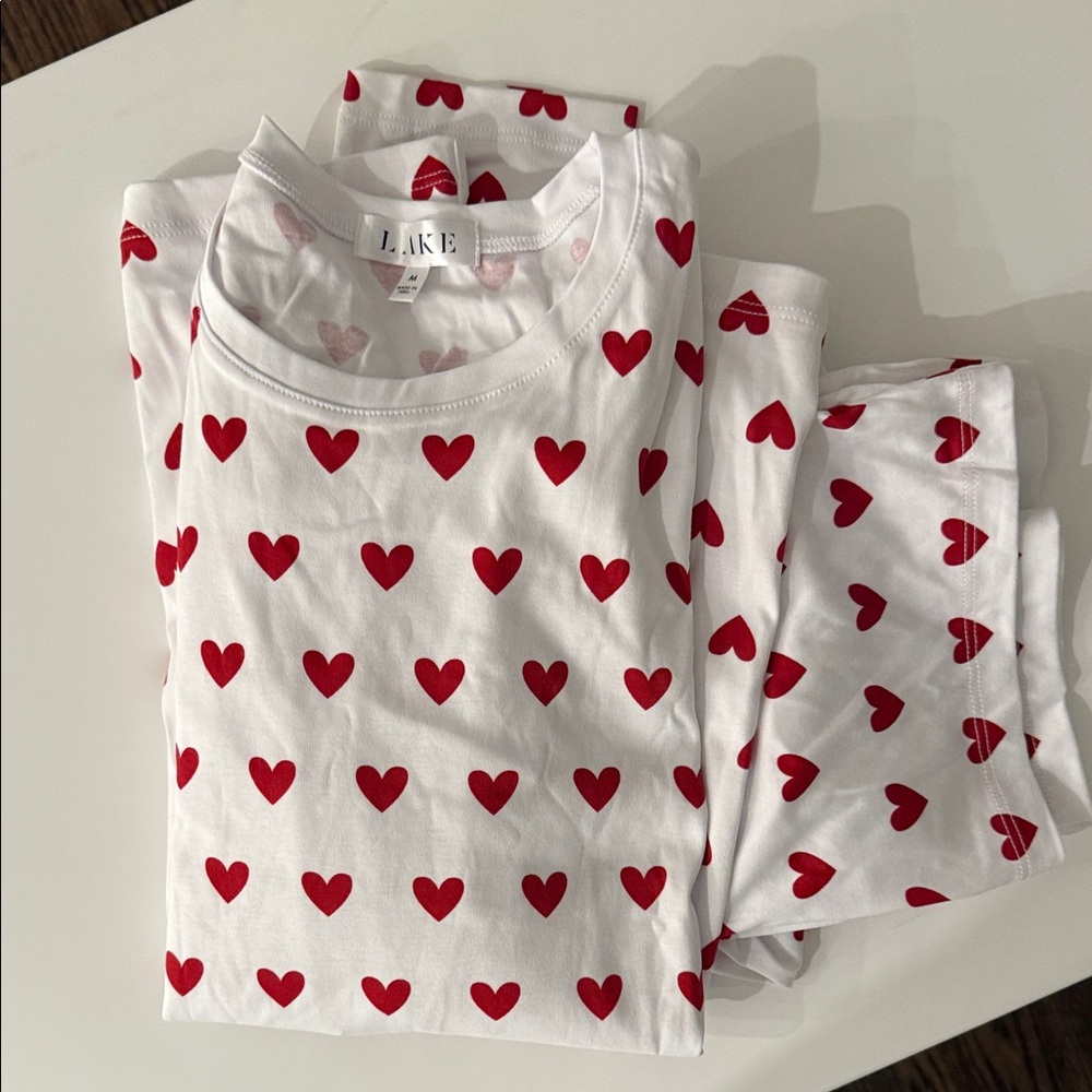 LAKE Women's White Pajama Set with Red Heart Print